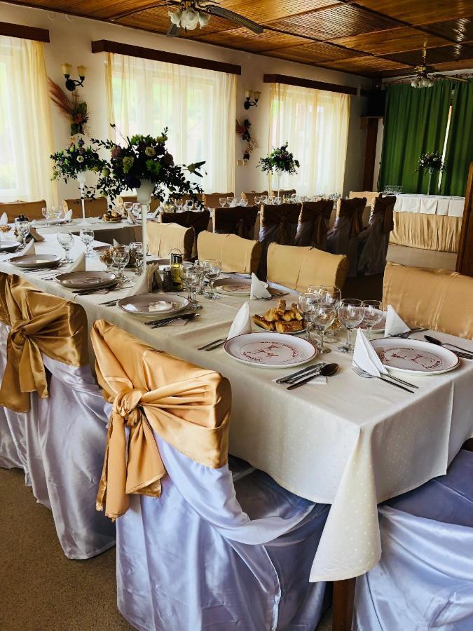 סיגישוארה Hotel Poenita מראה חיצוני תמונה